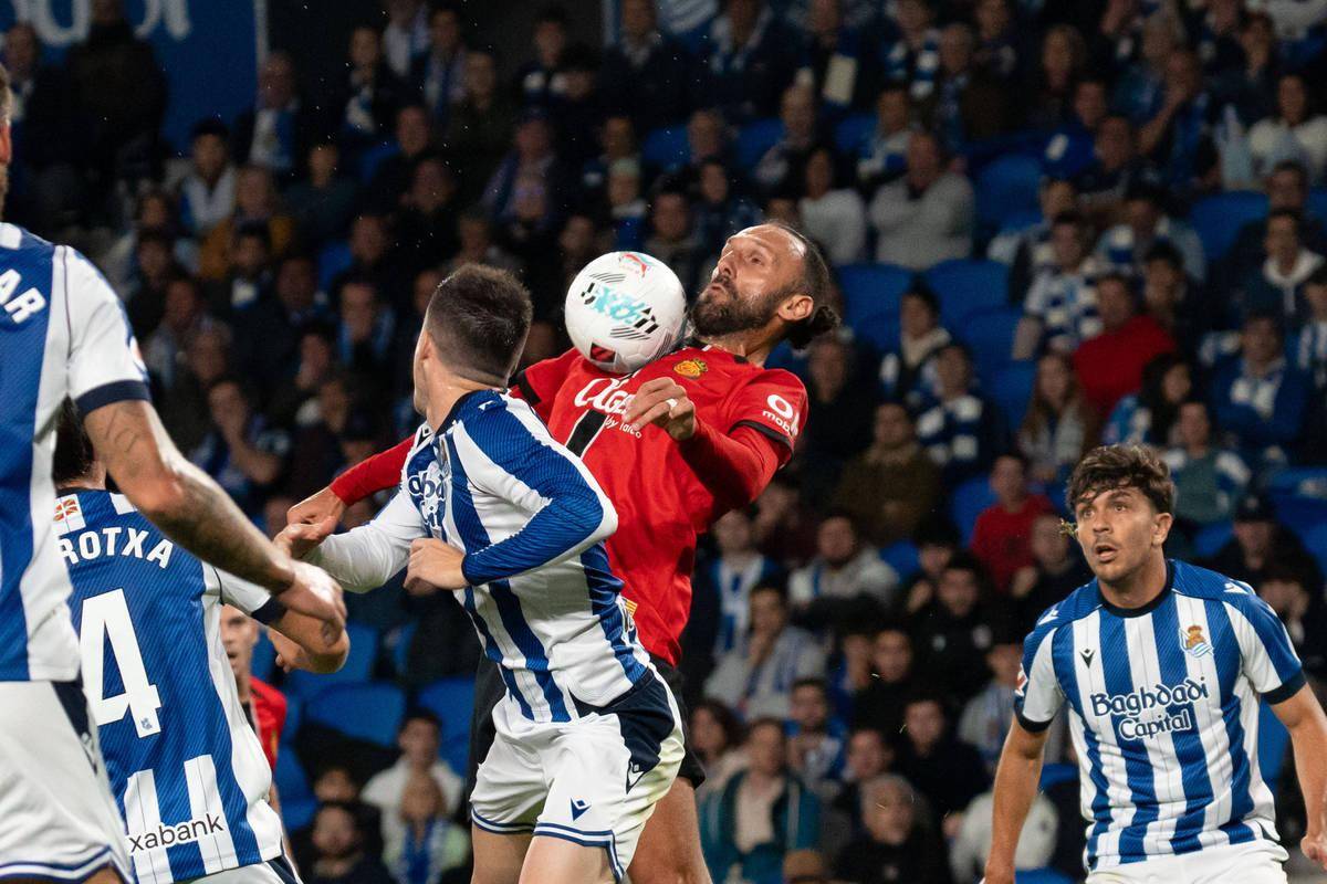 关于赛地聚焦:荷甲转会期热度飙升,门兴格拉德巴赫止住颓势,质疑声仍在,赛季目标并未改变的信息 关于赛地聚焦:荷甲转会期热度飙升,门兴格拉德巴赫止住颓势,质疑声仍在,赛季目标并未改变的信息