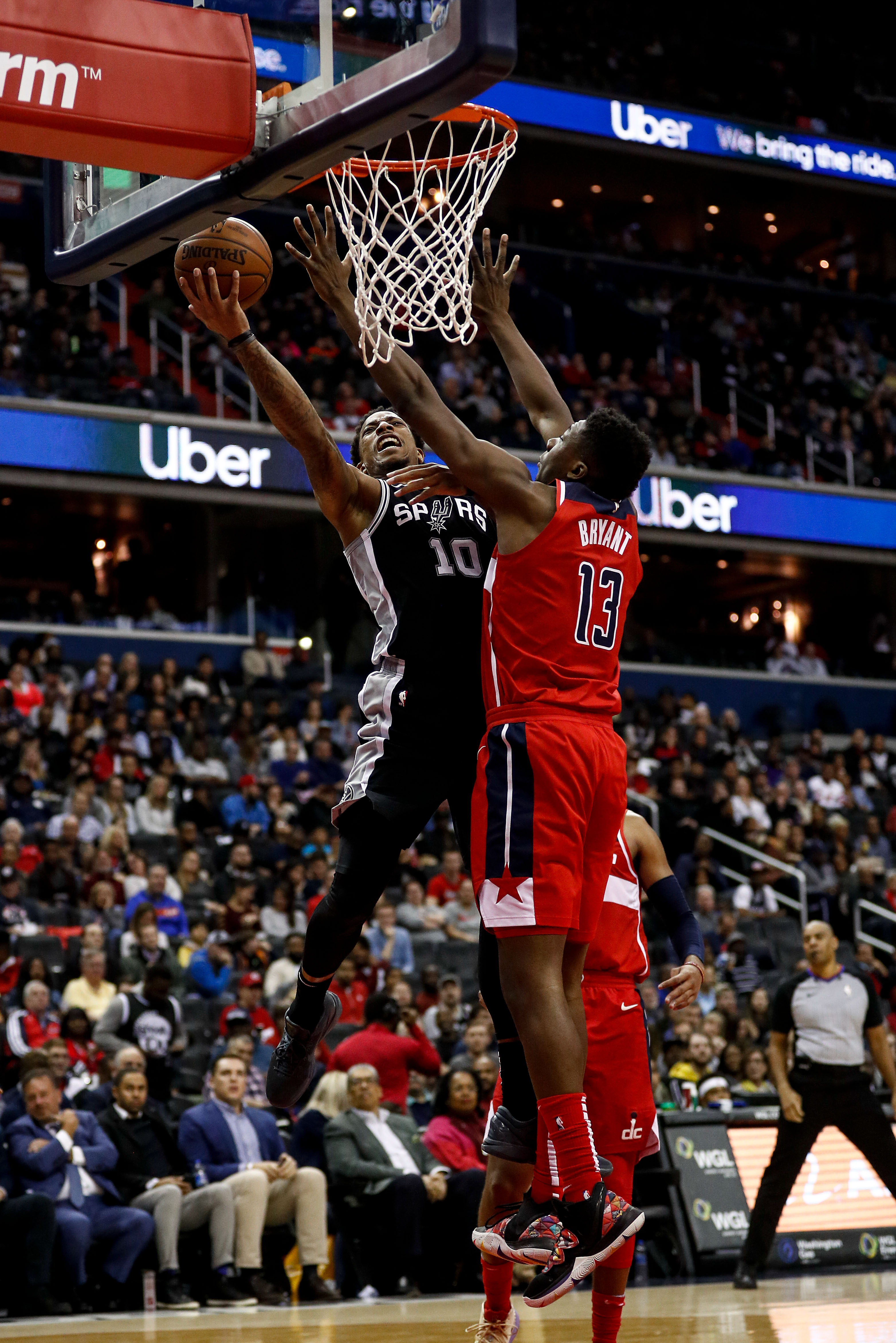 包含国际比赛日华盛顿奇才造点机会：中超节点到来，引发热议，年轻球员得到机会的词条