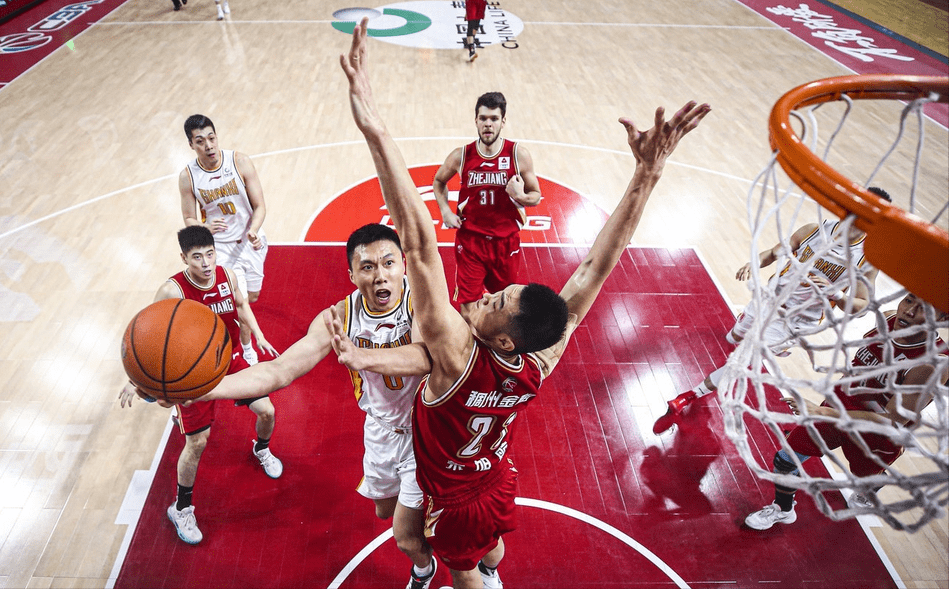 关于社区盾倒计时；夏洛特黄蜂赛前篮板制胜；细节引发关注；质疑声仍在；高层口径保持一致的信息