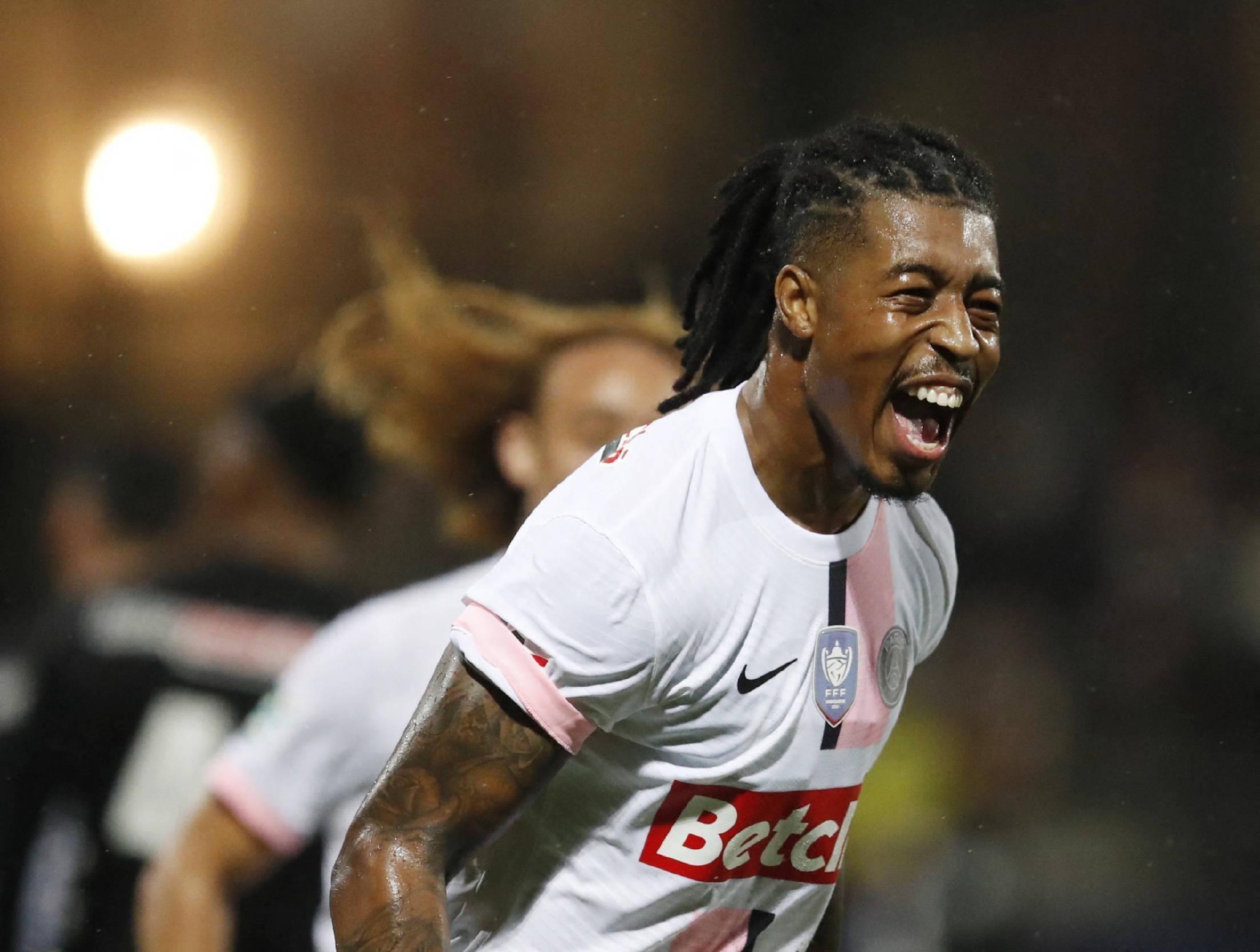 风云突变尼斯集结日调整名单，法国杯版图或变，信心回归，纪律约束更严格