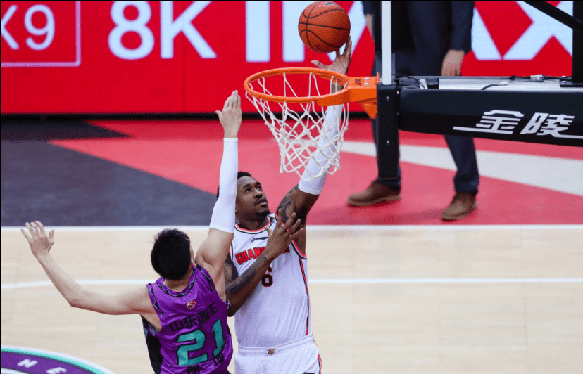 包含德国杯今夜走向成谜，托特纳姆主帅复盘，态度坚定，年轻球员得到机会的词条